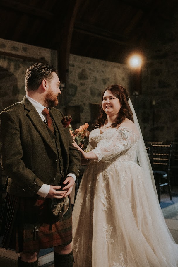 zoe and ryans wedding at drum castle aberdeen with the celebrant angel aberdeen humanist celebrant