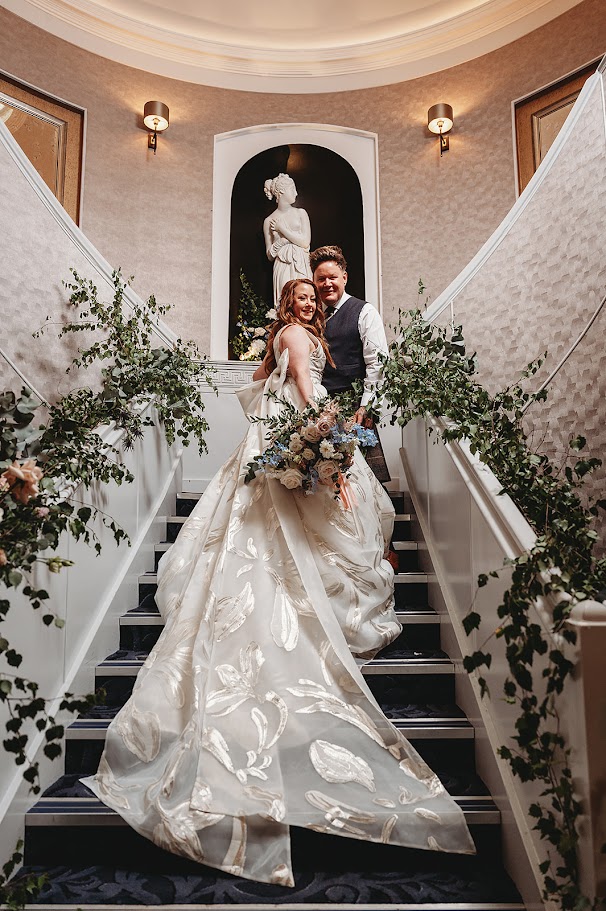 paul and llibby's wedding with mary gibson the celebrant angel aberdeen