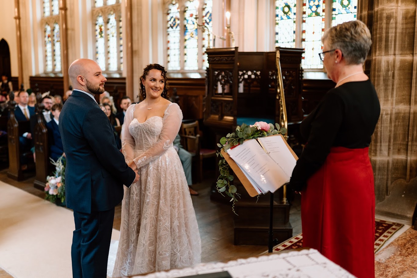 rowan and martyn's wedding with mary gibson the celebrant angel aberdeen