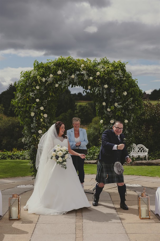 jen and craig's wedding at maryculter house hotel aberdeen with mary gibson the celebrant angel aberdeen