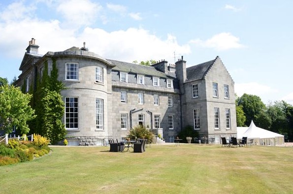 Raemoir house aberdeenshire wedding vneue with mary gibson the celebrant angel aberdeen