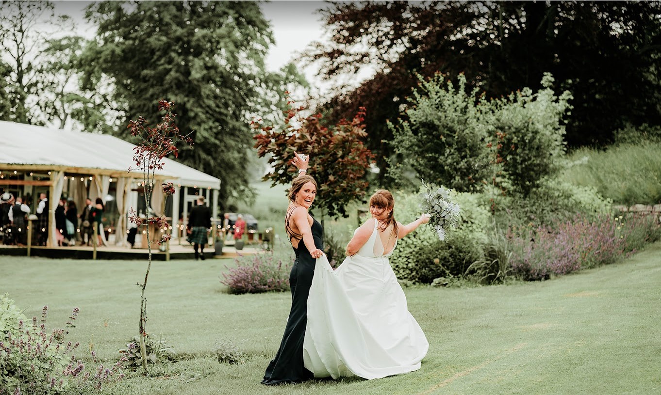 elrick house wedding venue aberdeen with mary gibson the celebrant angel aberdeen