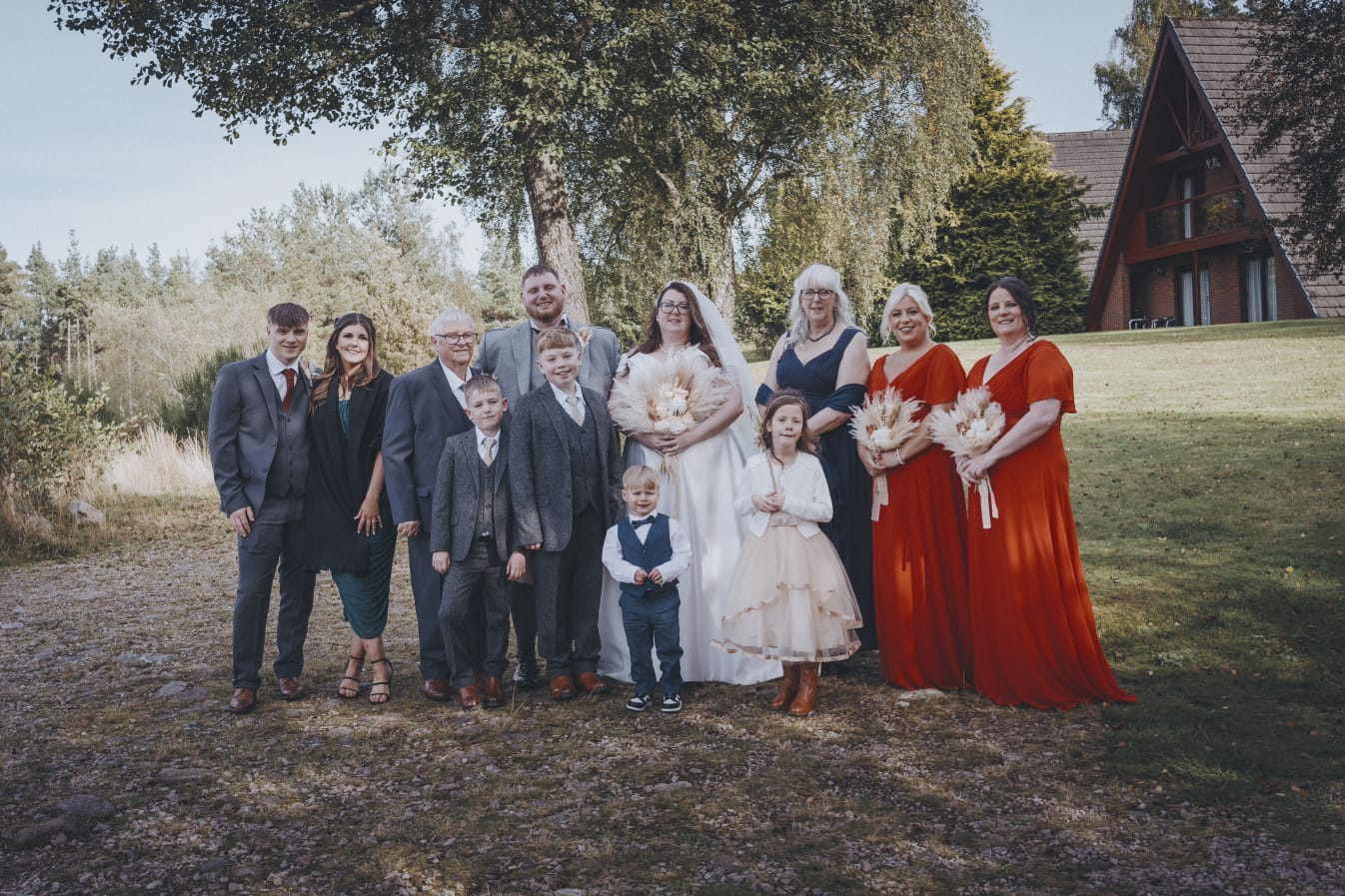 leeanne and kevin grey'a wedding with mary gibson the celebrant angel aberdeen humanist wedding celebrant